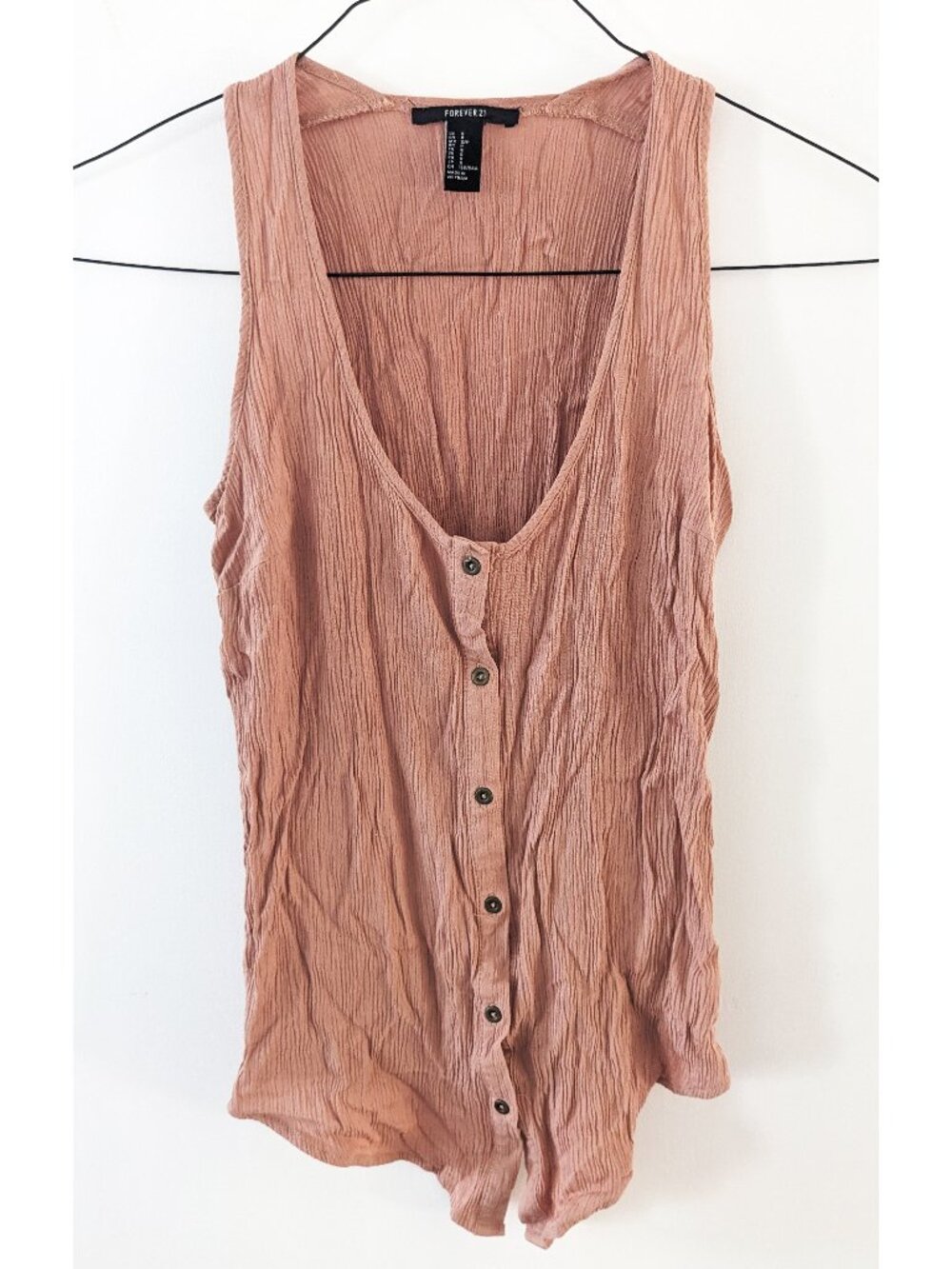 Salmon coral peach crinkle sleeveless tank top blouse shirt women's SMALL scoop